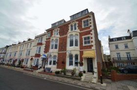 10 Bedroom Terraced